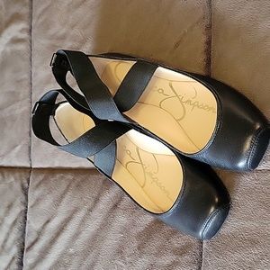 Black leather ballet flats